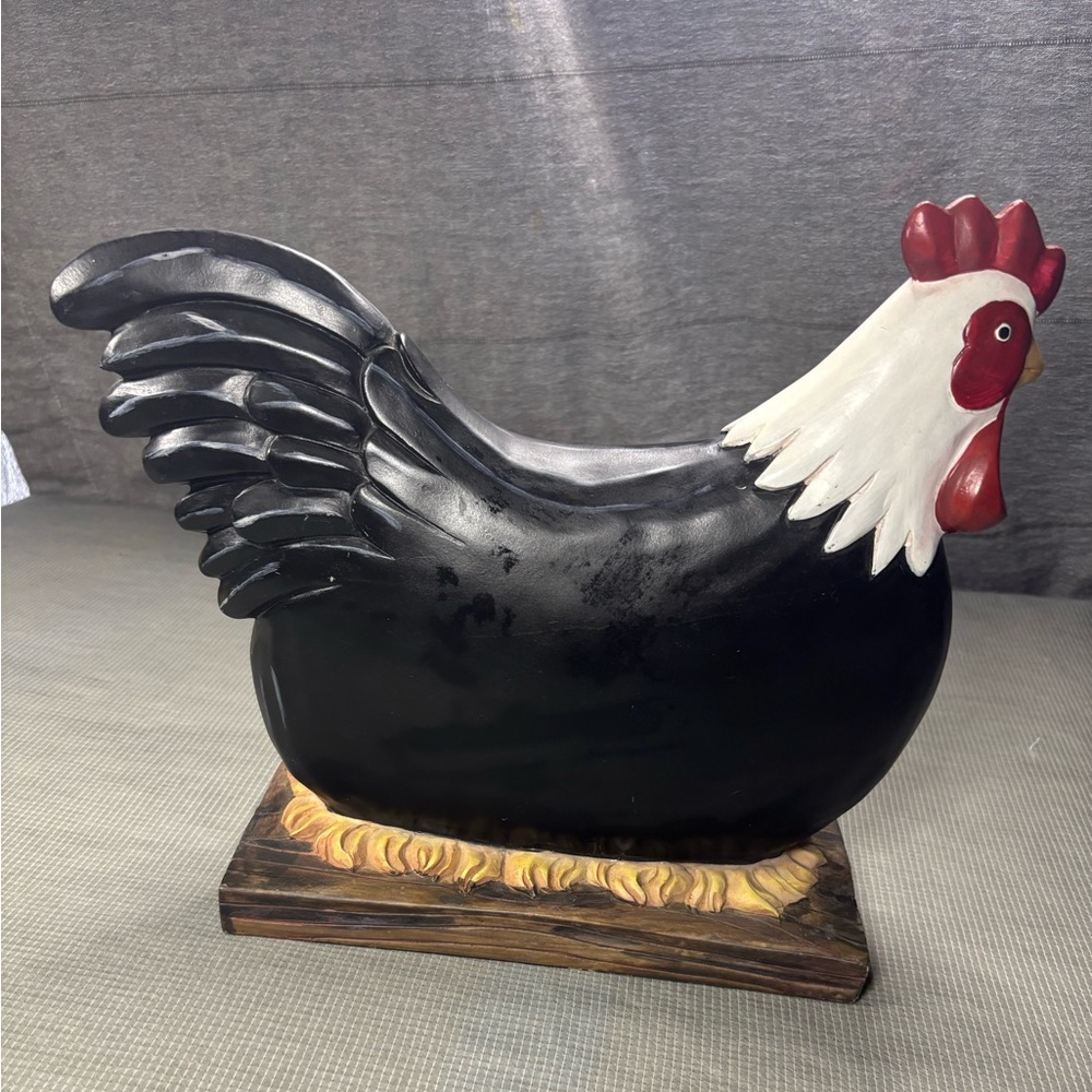 Wooden Black rooster Statue
Farmhouse Decor